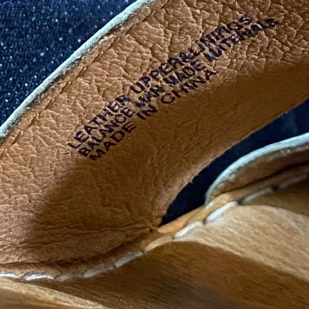 Born Light Brown Leather Footwear Size 11